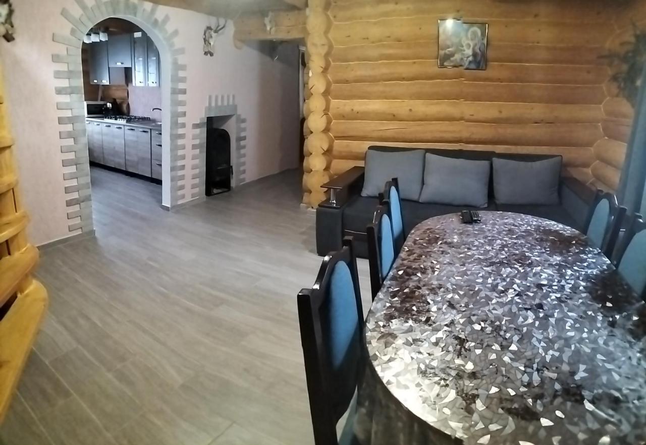 "Бджілка" І " Садиба Для Відпочинку" Lyuta Εξωτερικό φωτογραφία